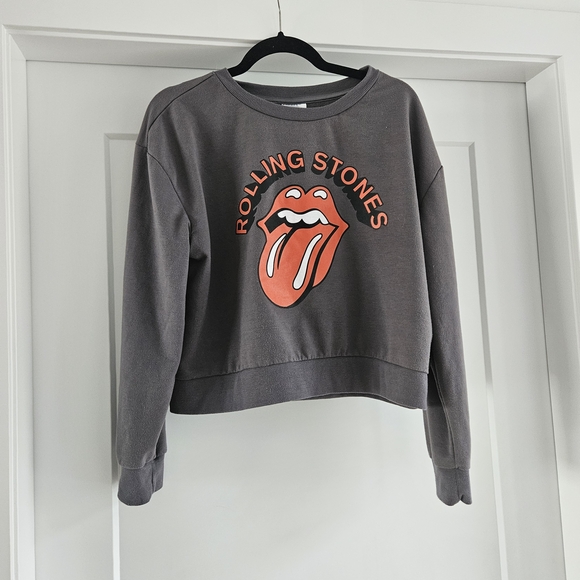 the Rolling Stones Sweaters - The Rolling Stones Gray and Orange Logo Sweater Cropped Sweatshirt